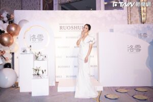 「氣質女神」侯佩岑的保養美學　打造全方位淨白肌膚