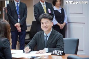 政府「大內宣」預算高達21.67億　遭質疑照顧特定媒體、養網軍