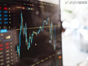 大哥惜寶寶？光寶科「連8砍慘案」今急停　投信賣超榜首換它當